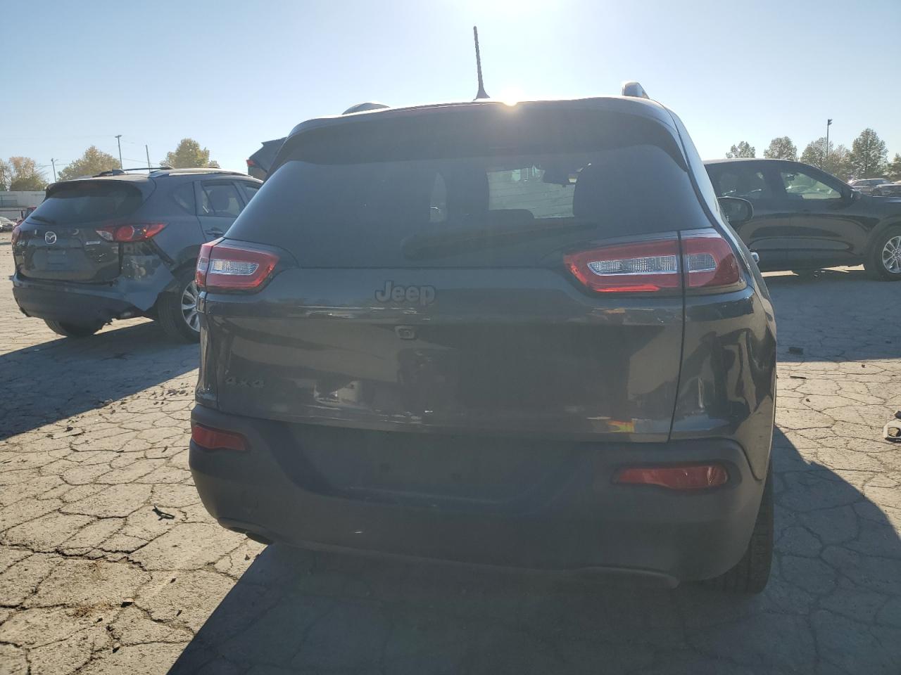 JEEP GRAND CHEROKEE LATITUDE