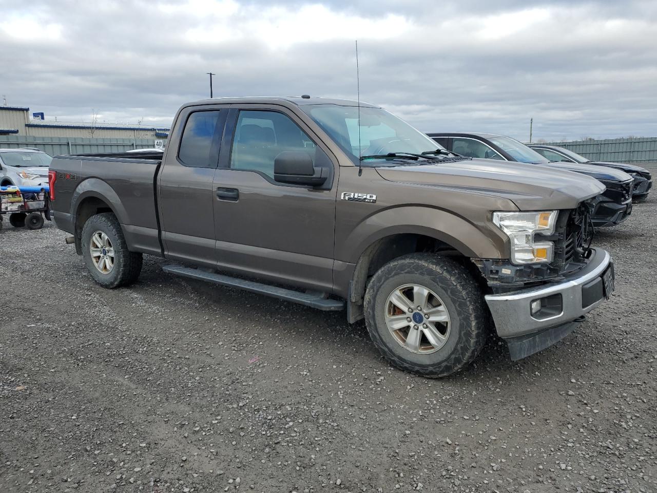 FORD F-150 SUPER CAB