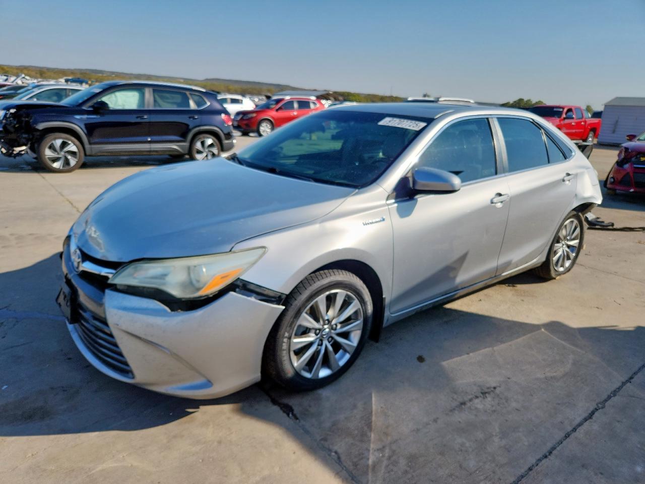 Lot #3290352766 2015 TOYOTA CAMRY HYBR