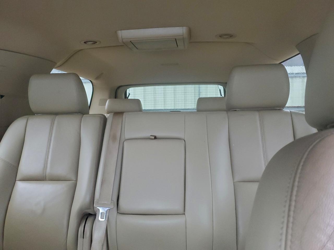 CHEVROLET SUBURBAN K1500 LT