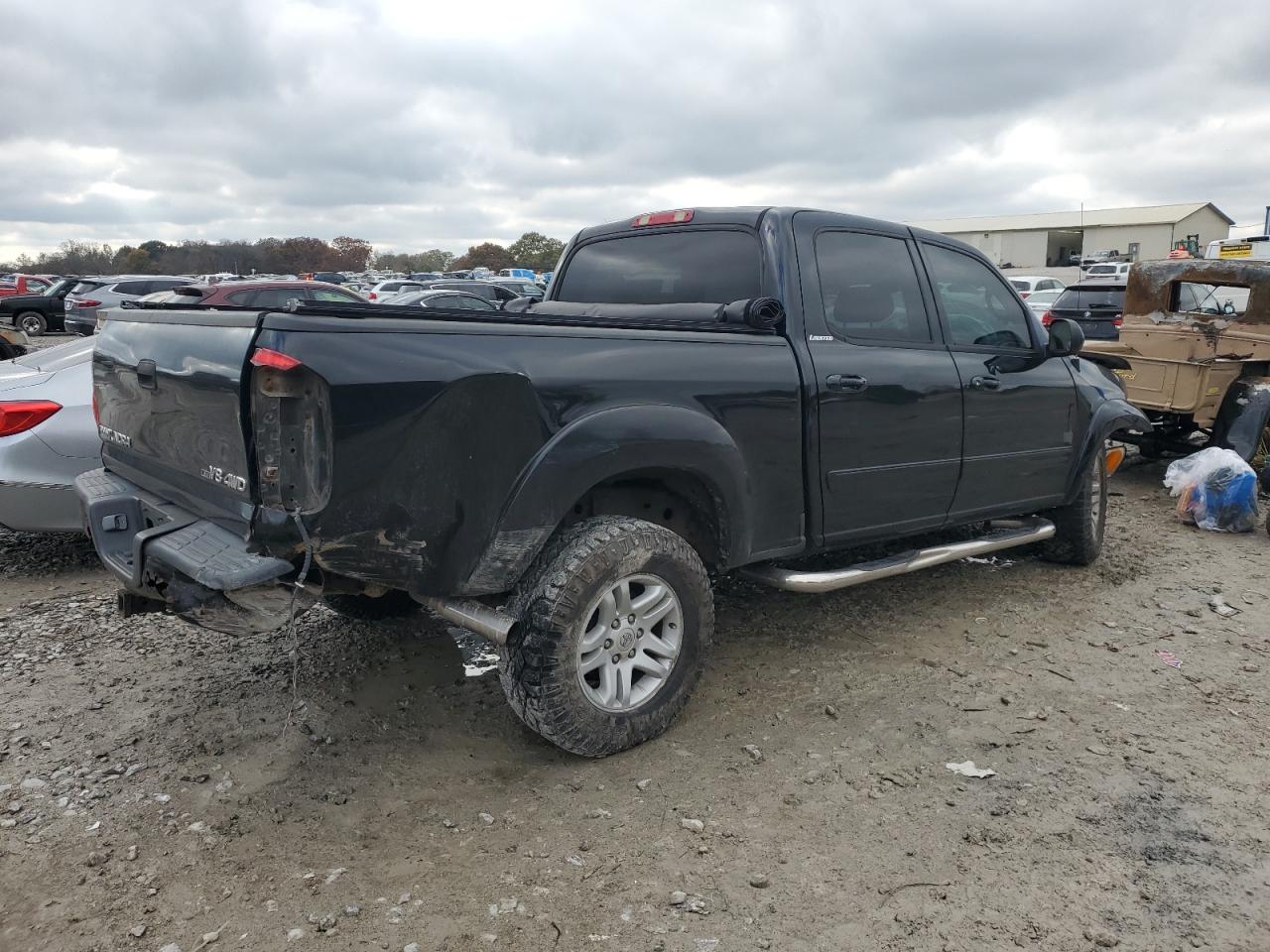 Lot #3305528063 2004 TOYOTA TUNDRA DOU