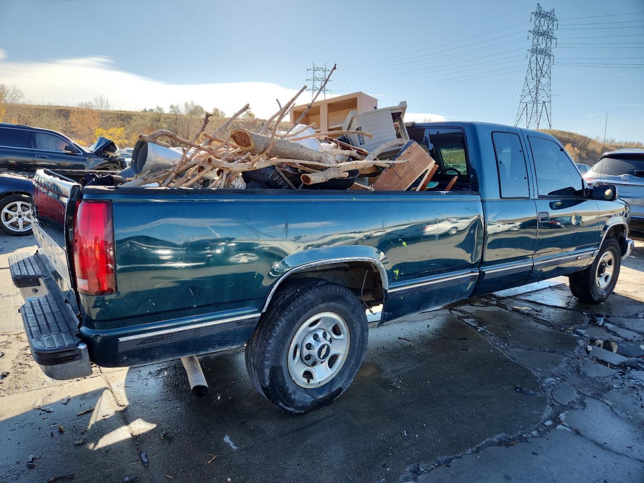 Lot #3282294862 1997 CHEVROLET GMT-400 C2