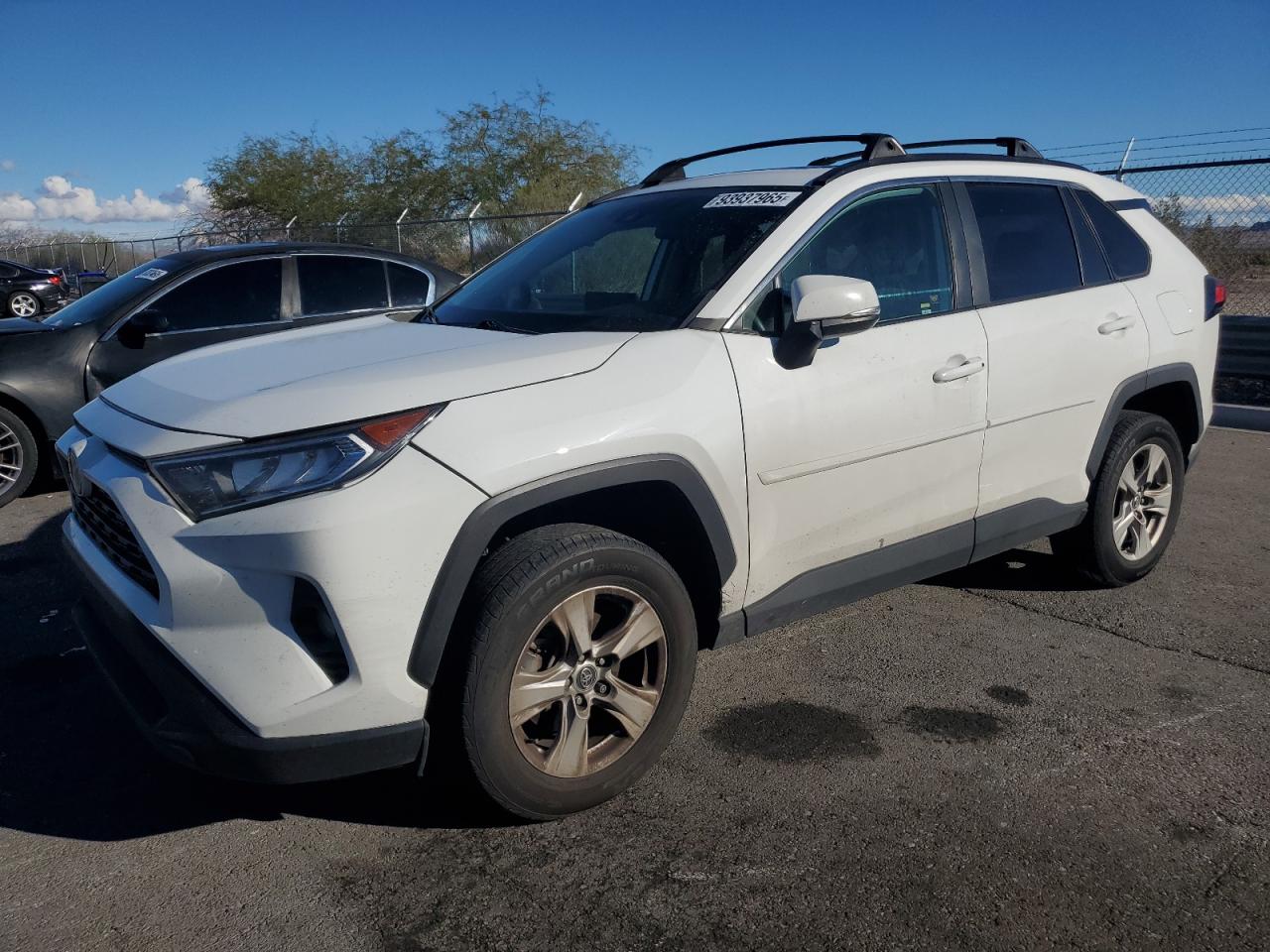 TOYOTA RAV4 XLE