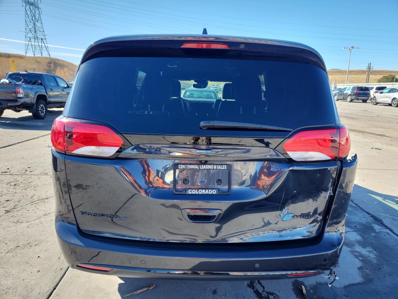 CHRYSLER PACIFICA HYBRID LIMITED