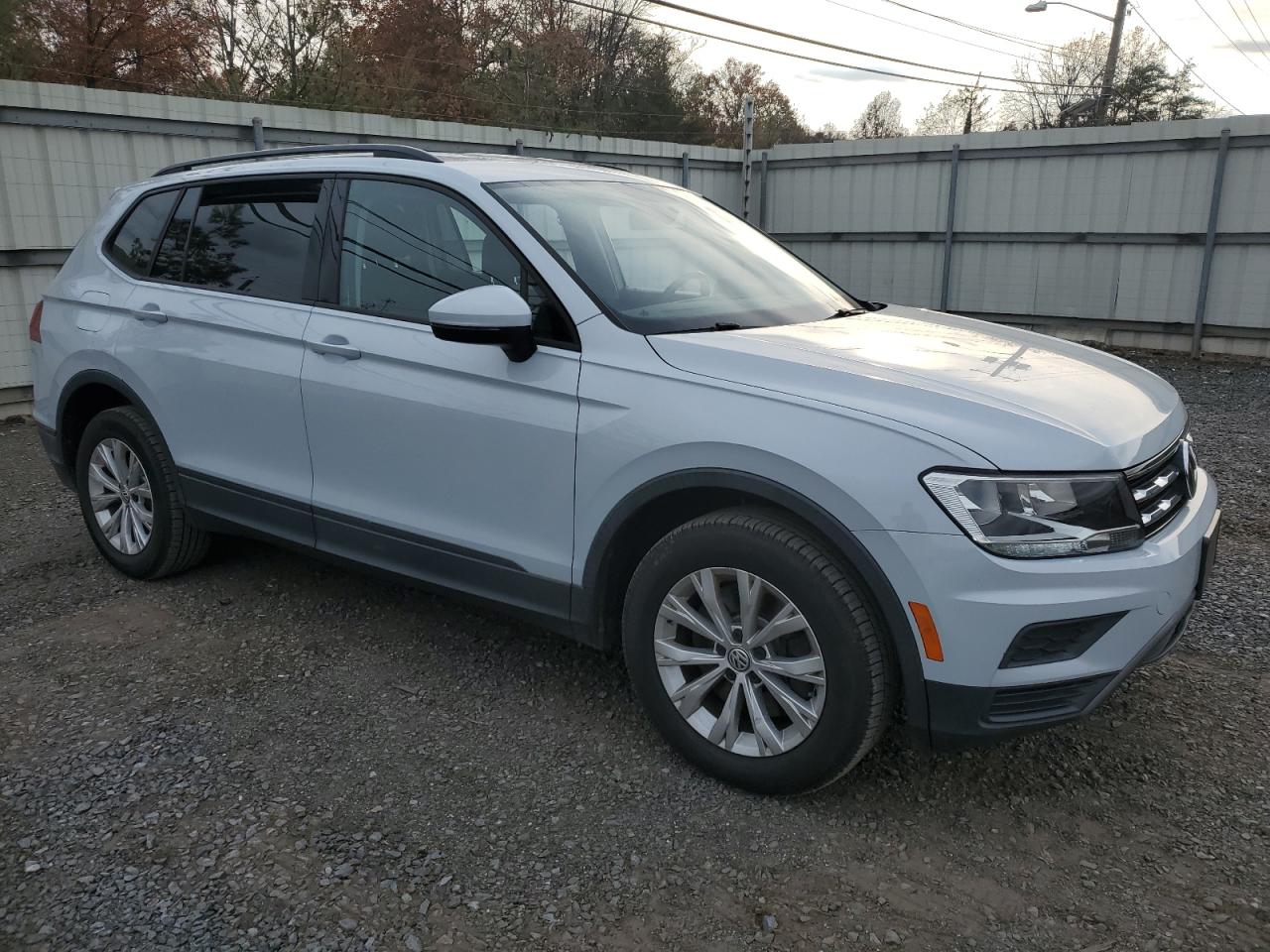 VOLKSWAGEN TIGUAN S