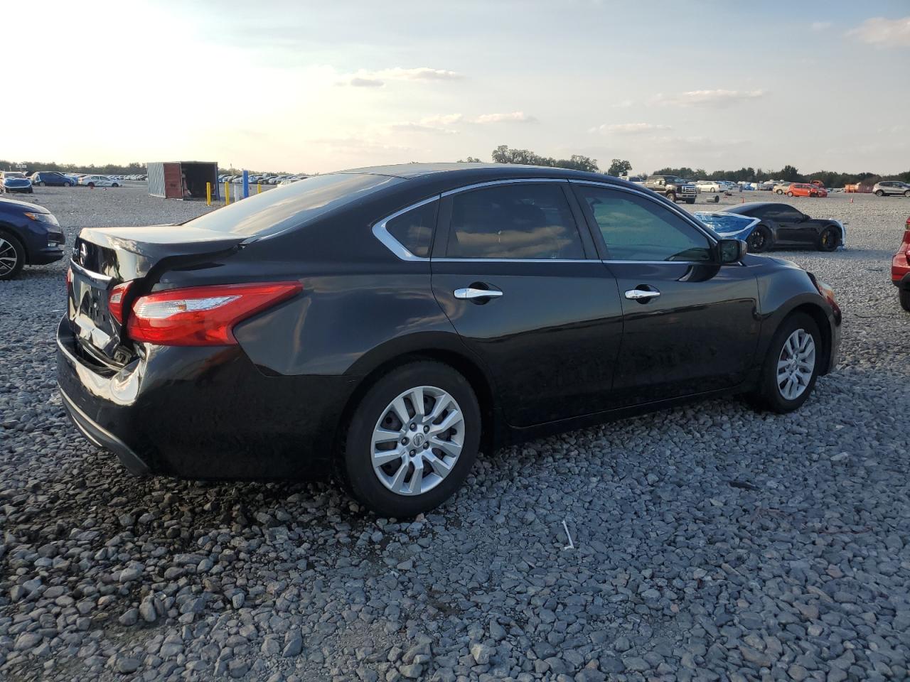 Lot #3302913071 2016 NISSAN ALTIMA 2.5