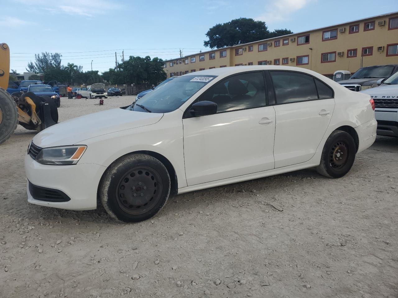 VOLKSWAGEN JETTA BASE