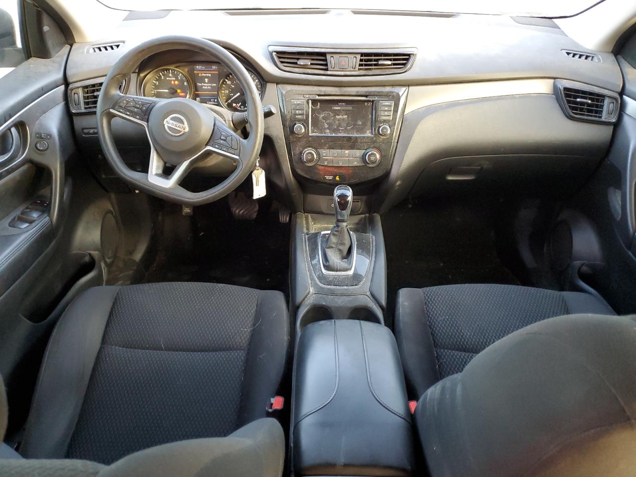 NISSAN ROGUE SPORT S