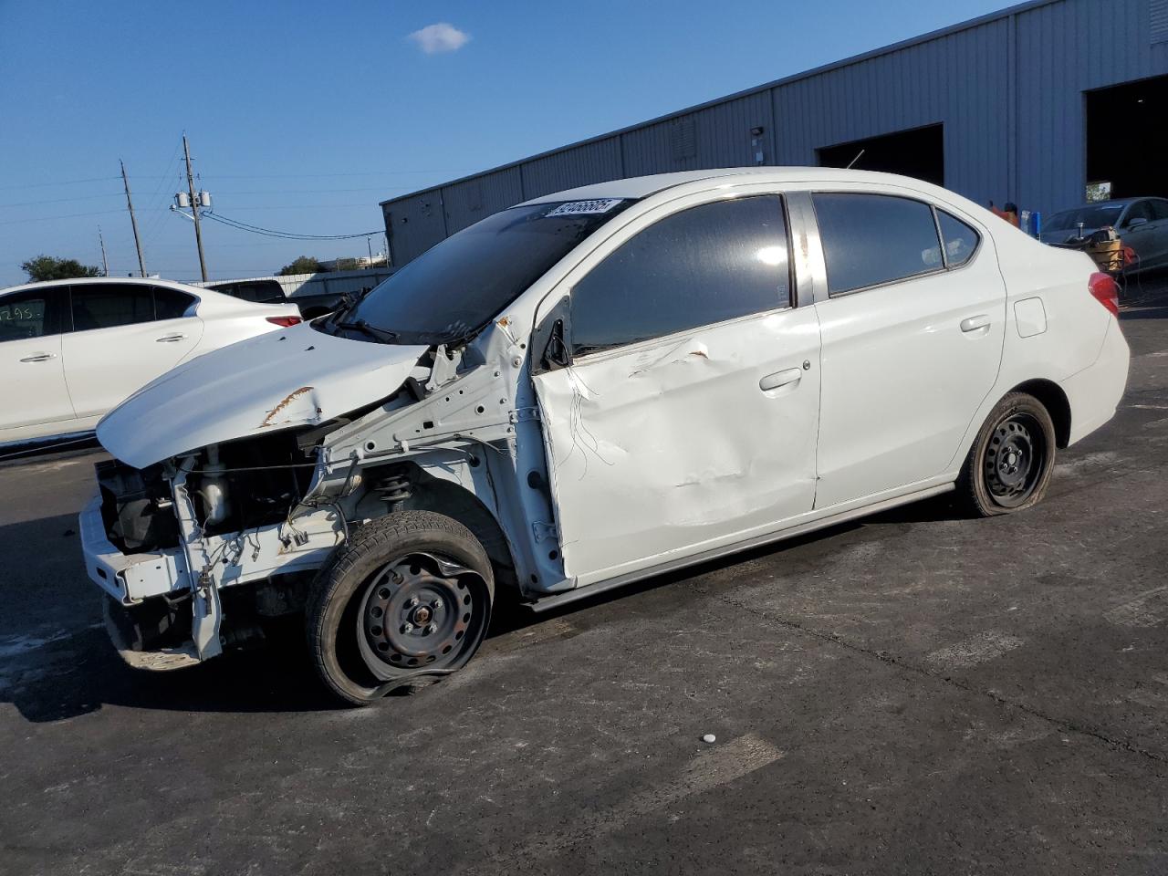 MITSUBISHI MIRAGE G4 ES