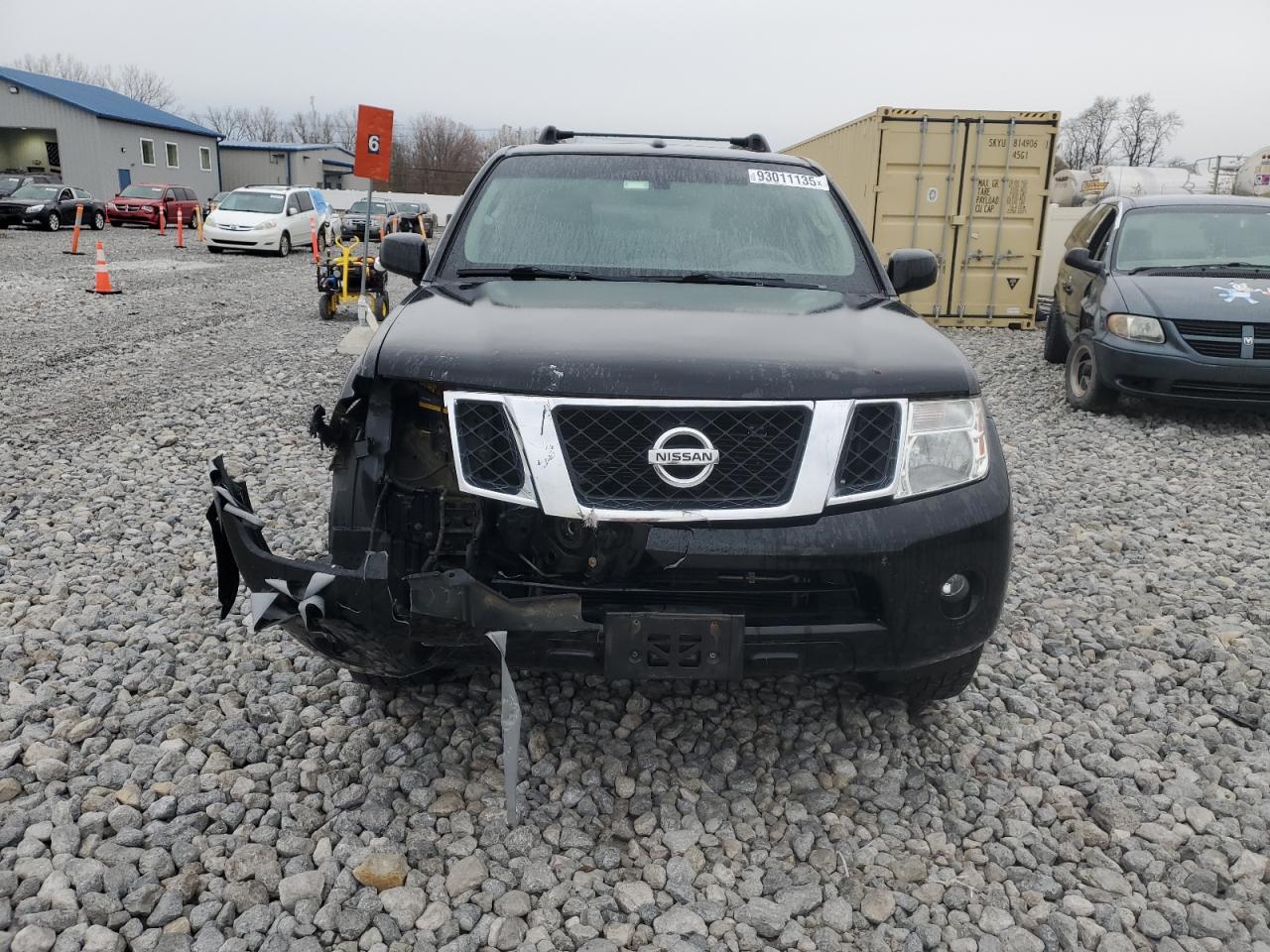NISSAN PATHFINDER S