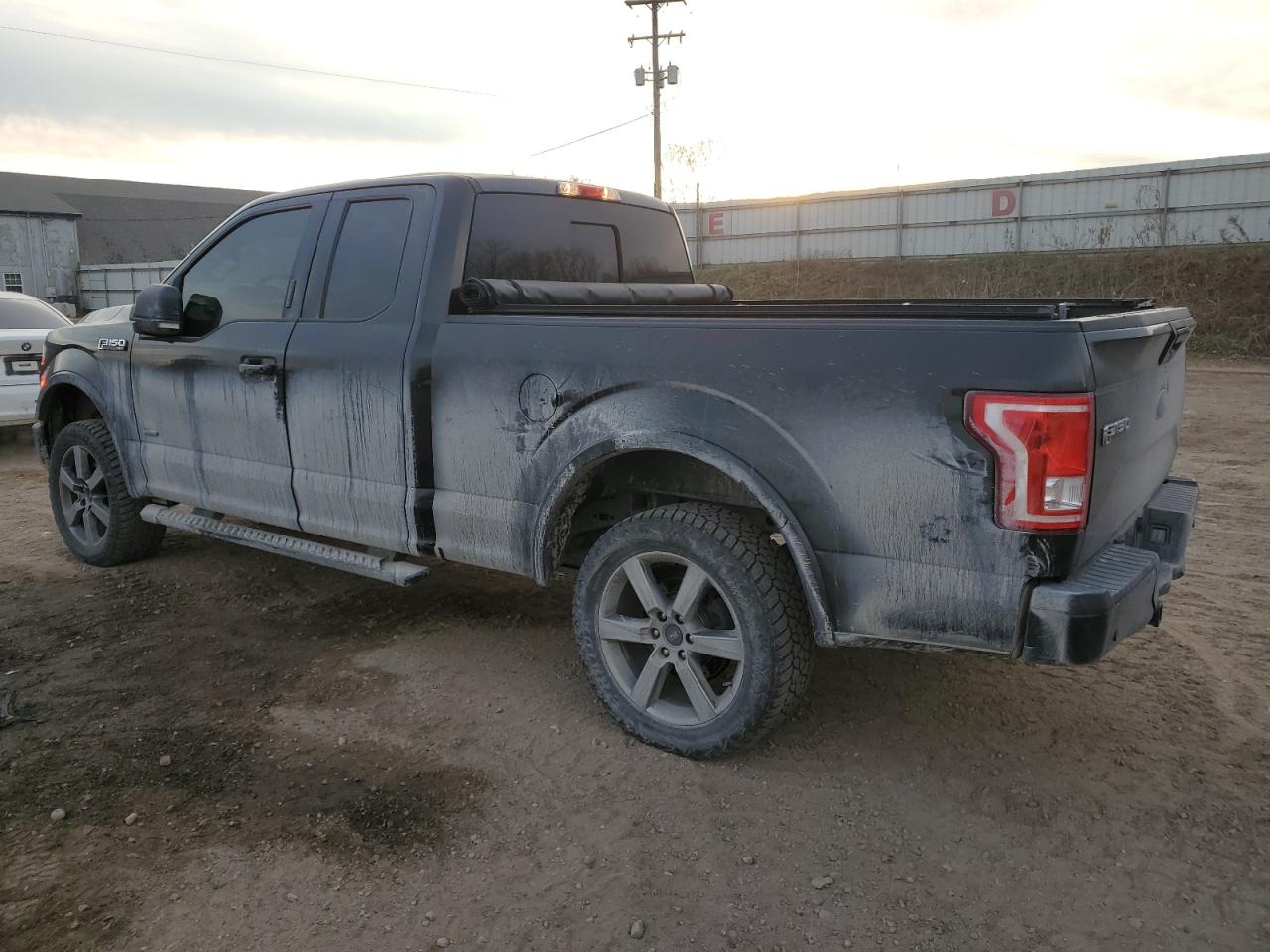 FORD F-150 SUPER CAB