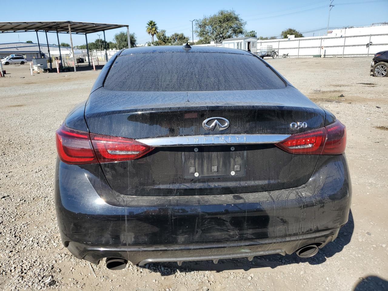 INFINITI Q50 LUXE
