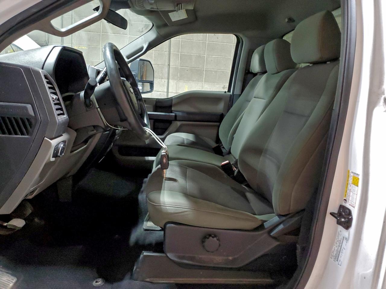 FORD F-250 SUPER DUTY