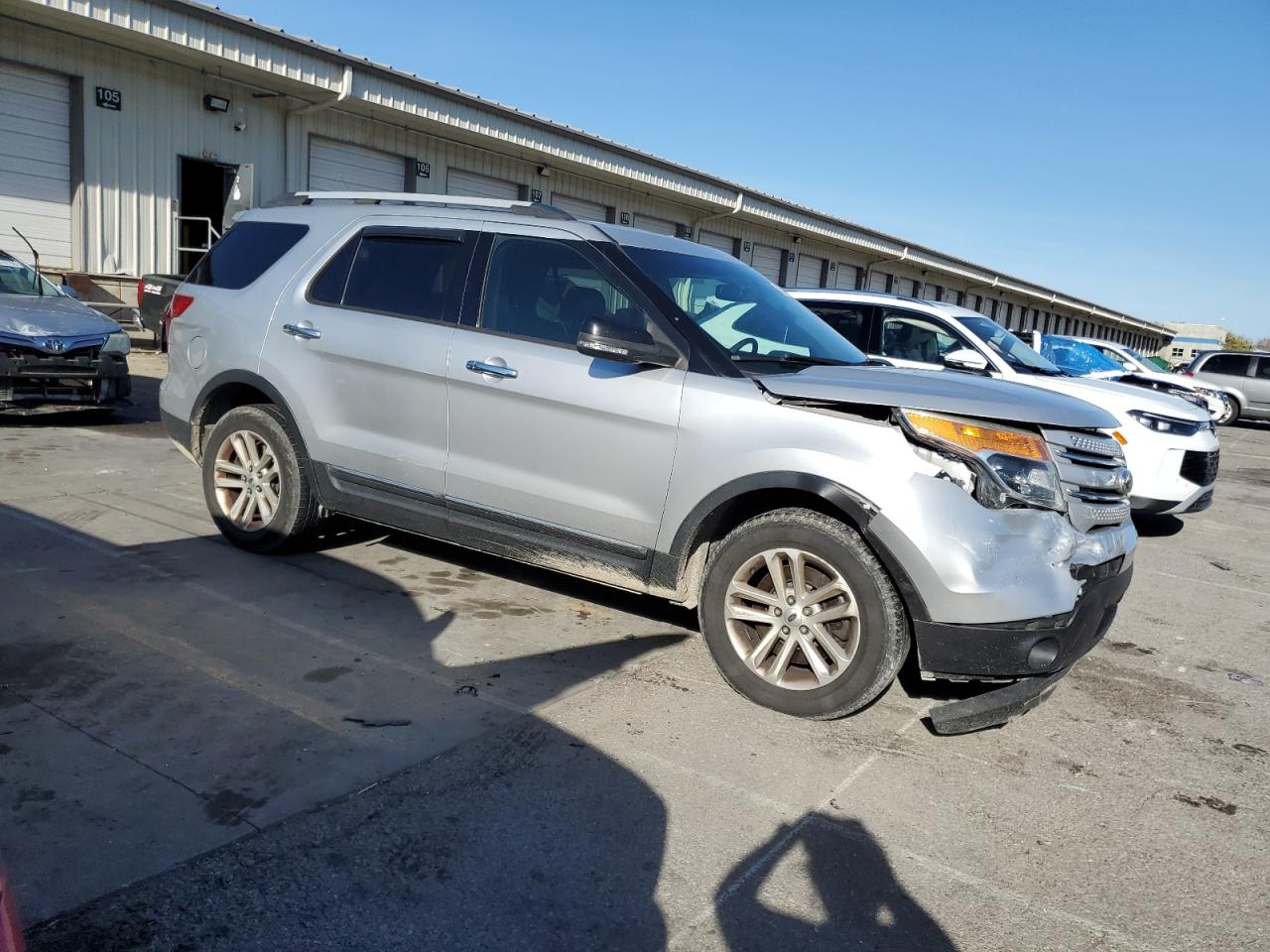 FORD EXPLORER XLT