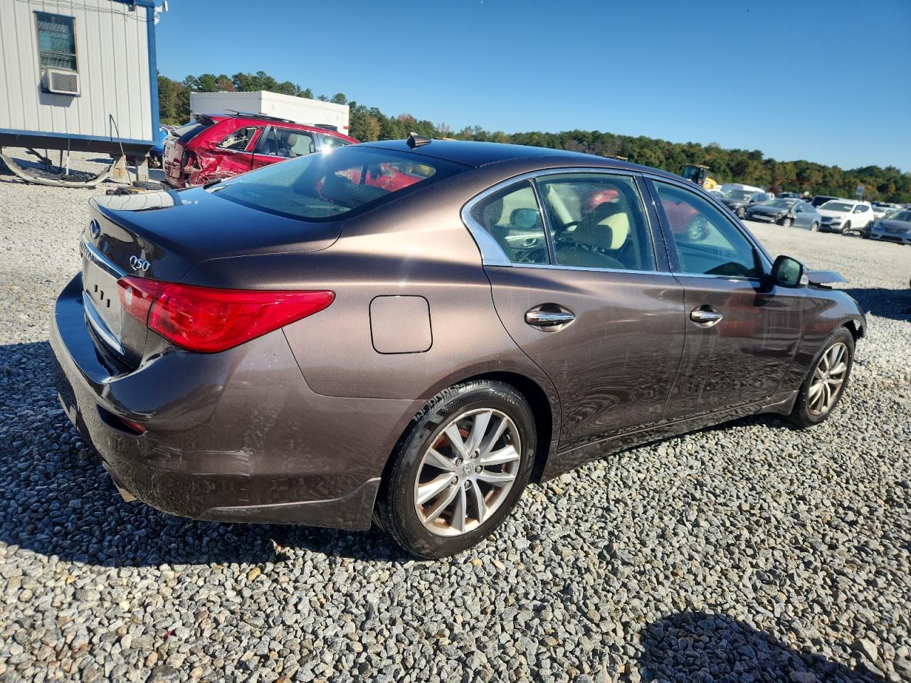 INFINITI Q50 BASE