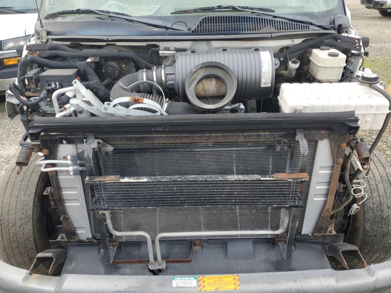 Lot #3298008176 2005 GMC C5500