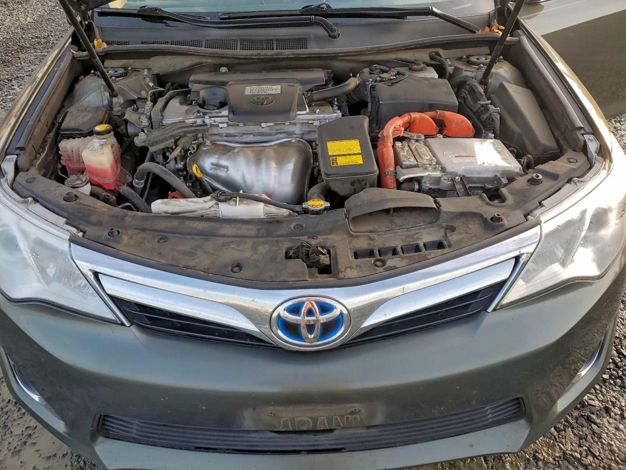 TOYOTA CAMRY HYBRID