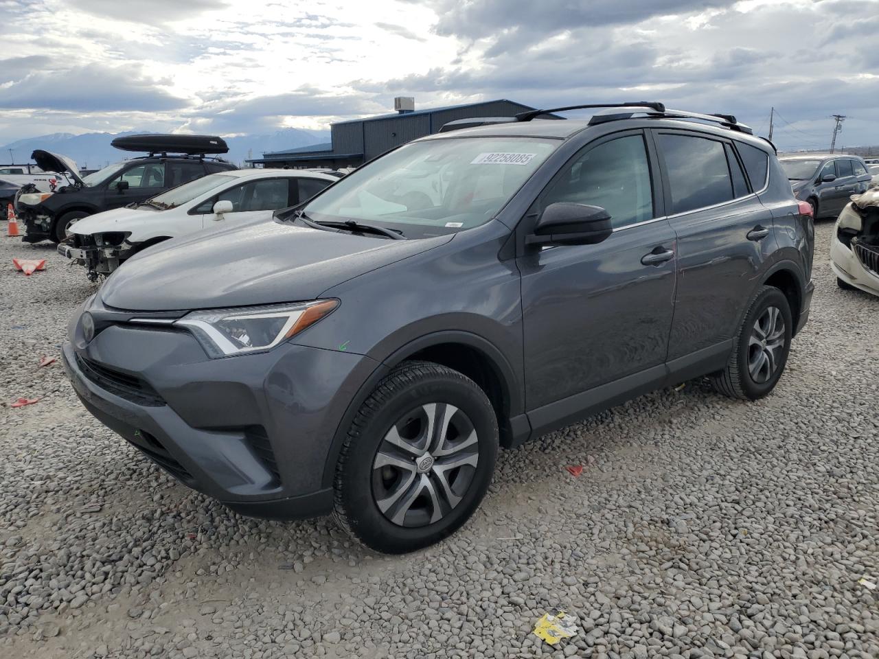 TOYOTA RAV4 LE