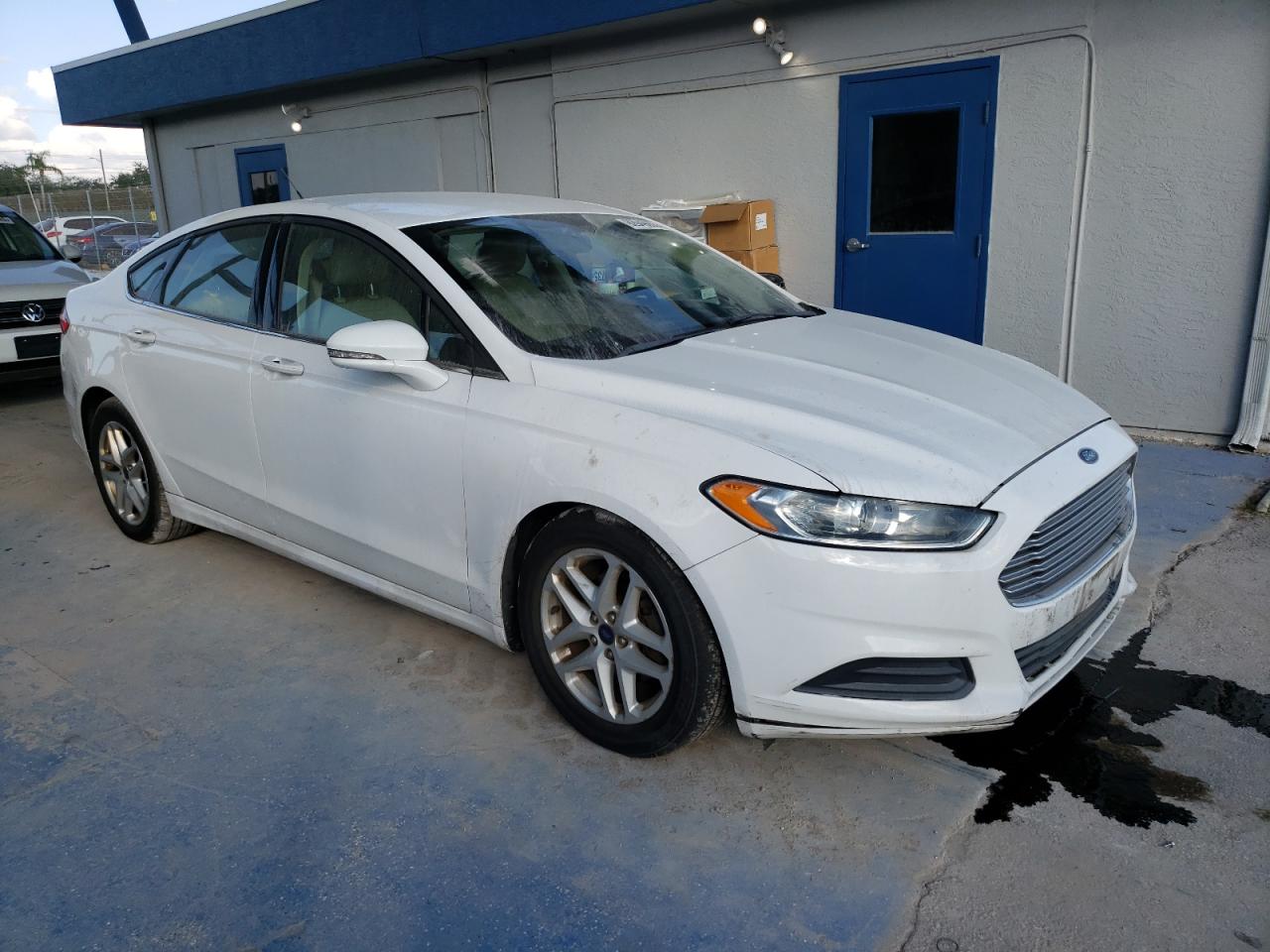 FORD FUSION SE