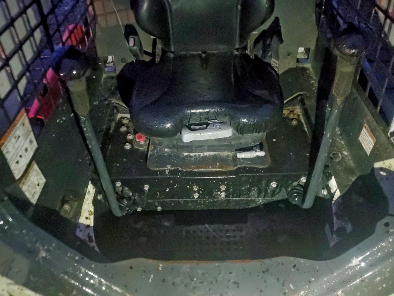 Lot #3304516572 2018 BOBCAT T650