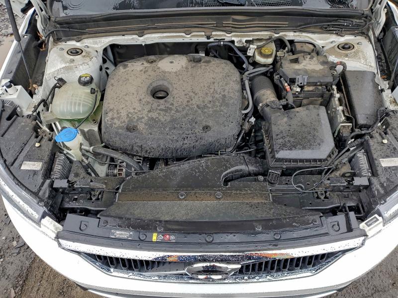 2019 VOLVO XC40 T5 MO #3303879765