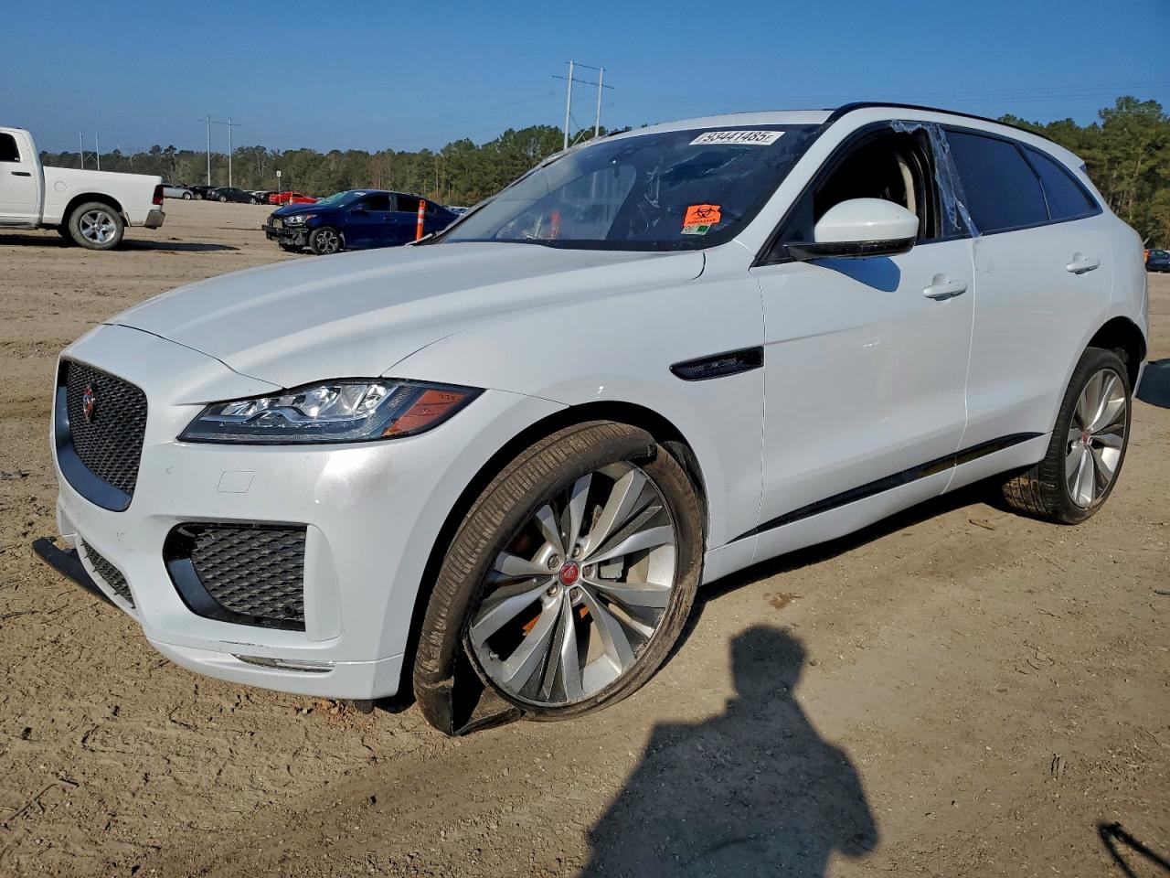JAGUAR F-PACE CHECKERED FLAG