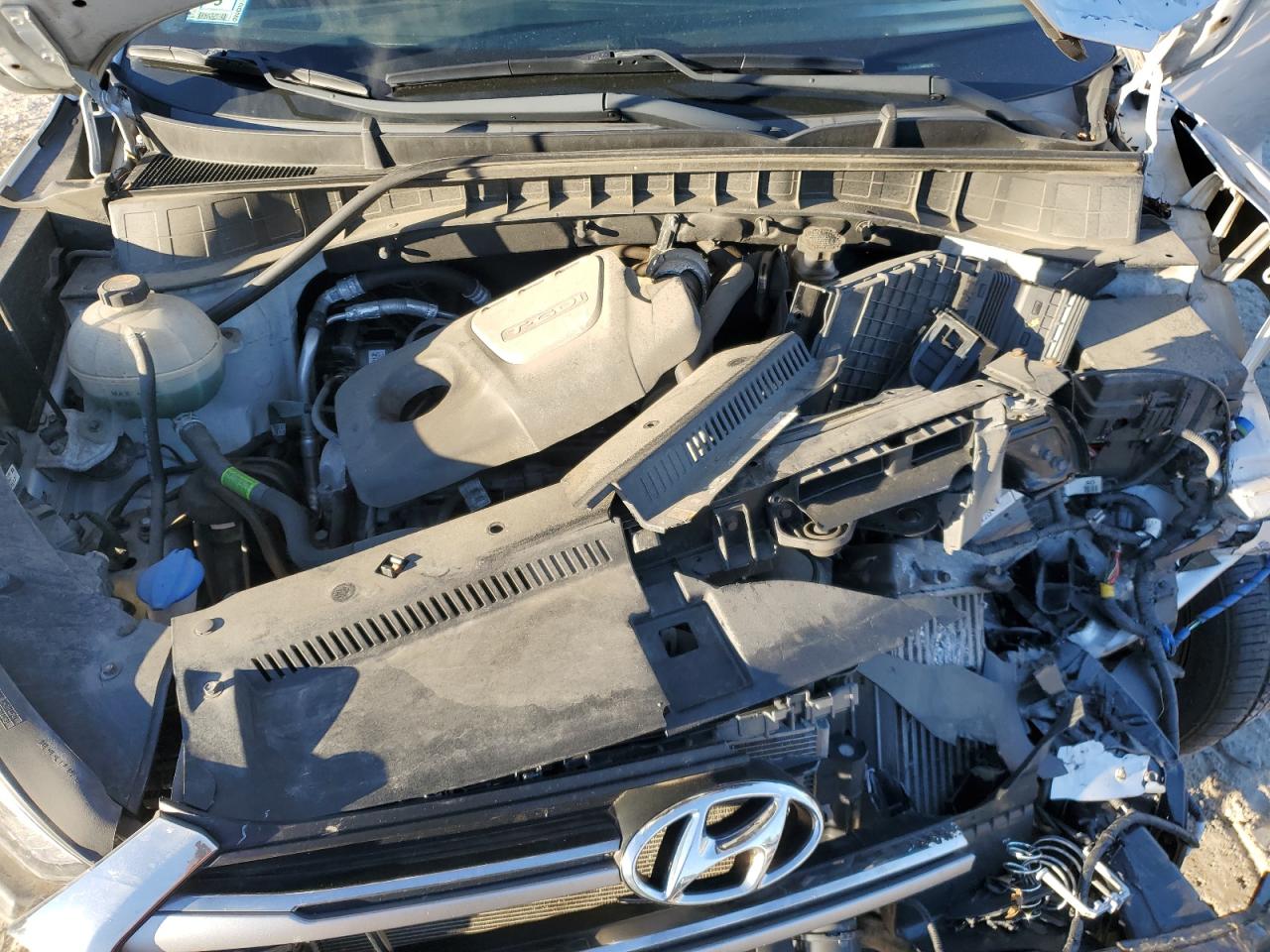 HYUNDAI TUCSON VALUE