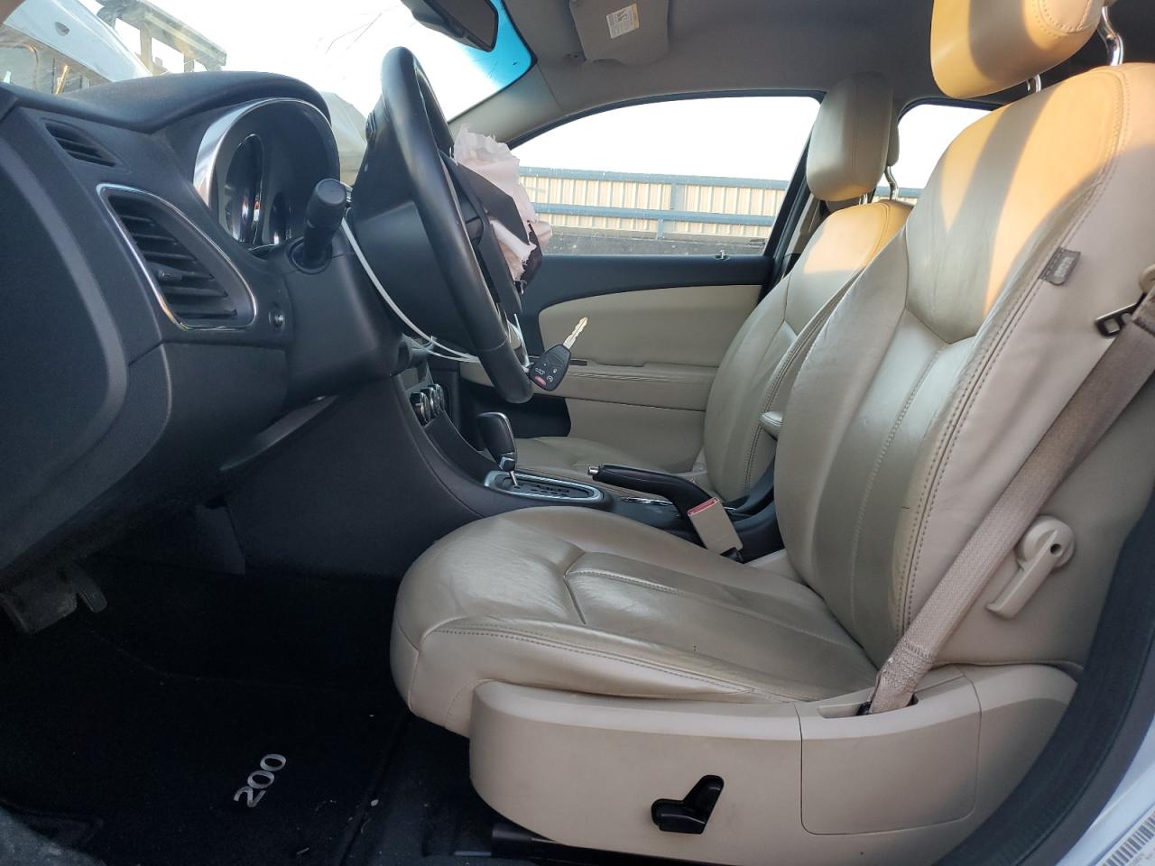 CHRYSLER 200 LIMITED