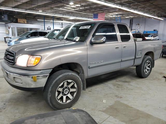 Global Auto Auctions: 2000 TOYOTA TUNDRA ACC