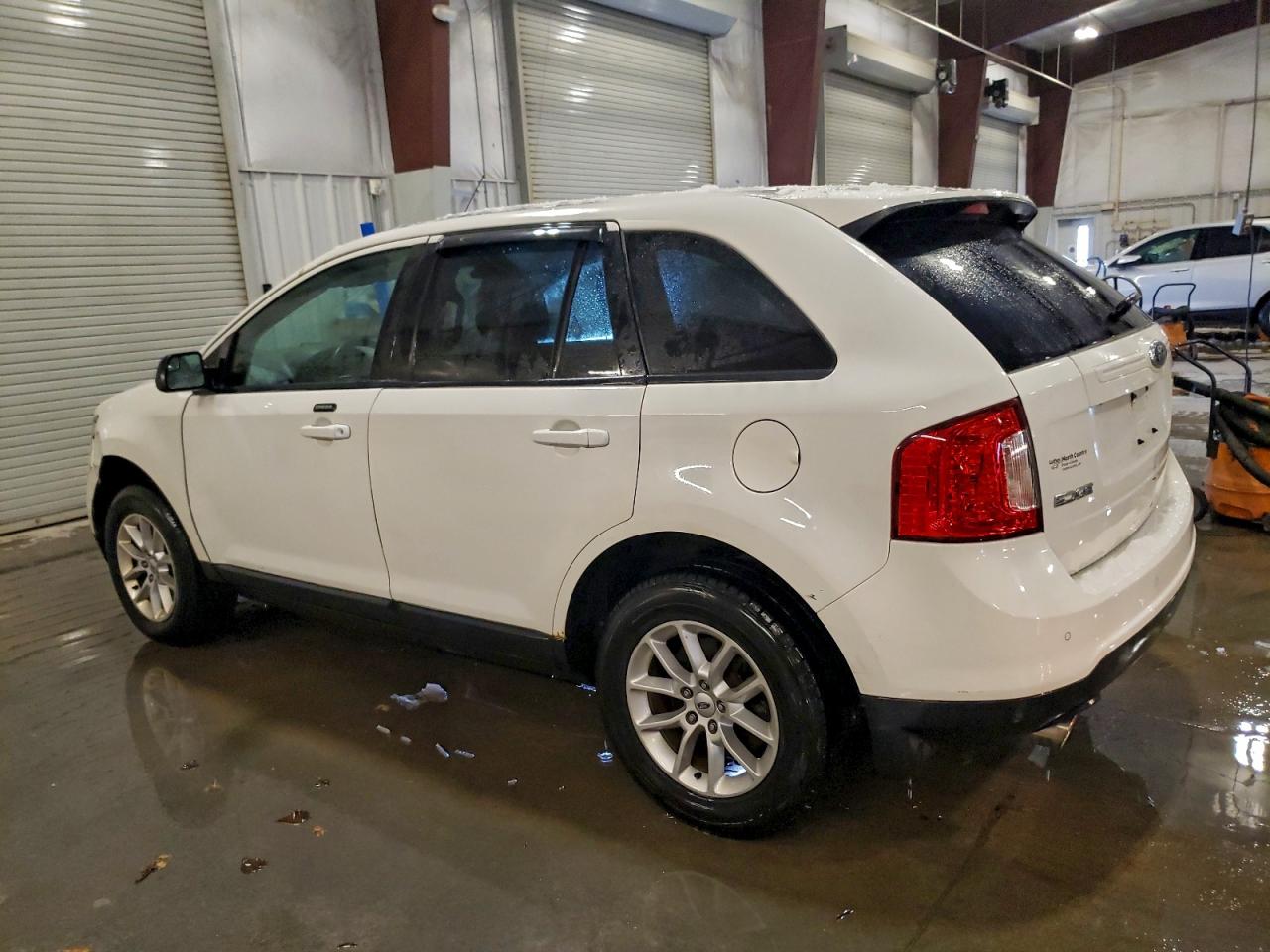 FORD EDGE SE