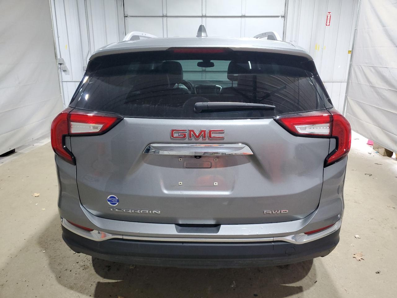 GMC TERRAIN SLT