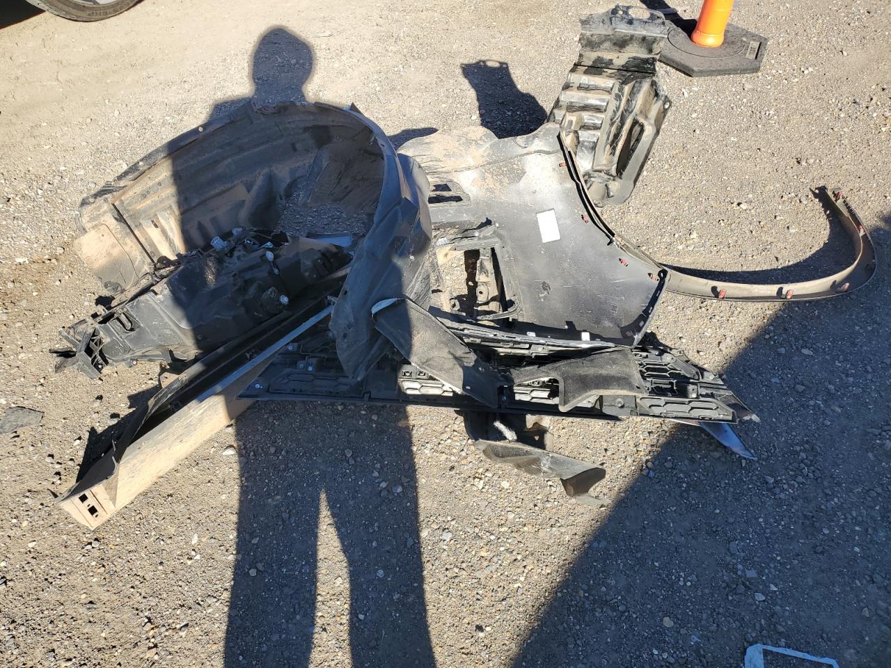 MITSUBISHI OUTLANDER SE