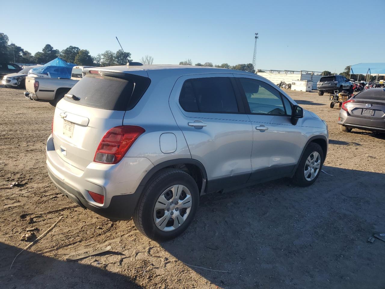 CHEVROLET TRAX LS