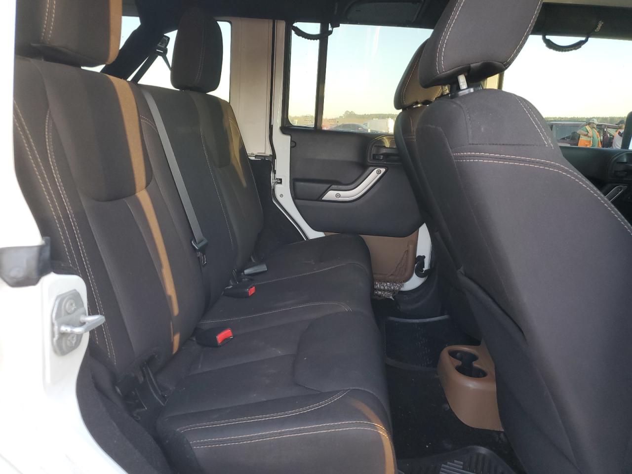 JEEP WRANGLER SAHARA