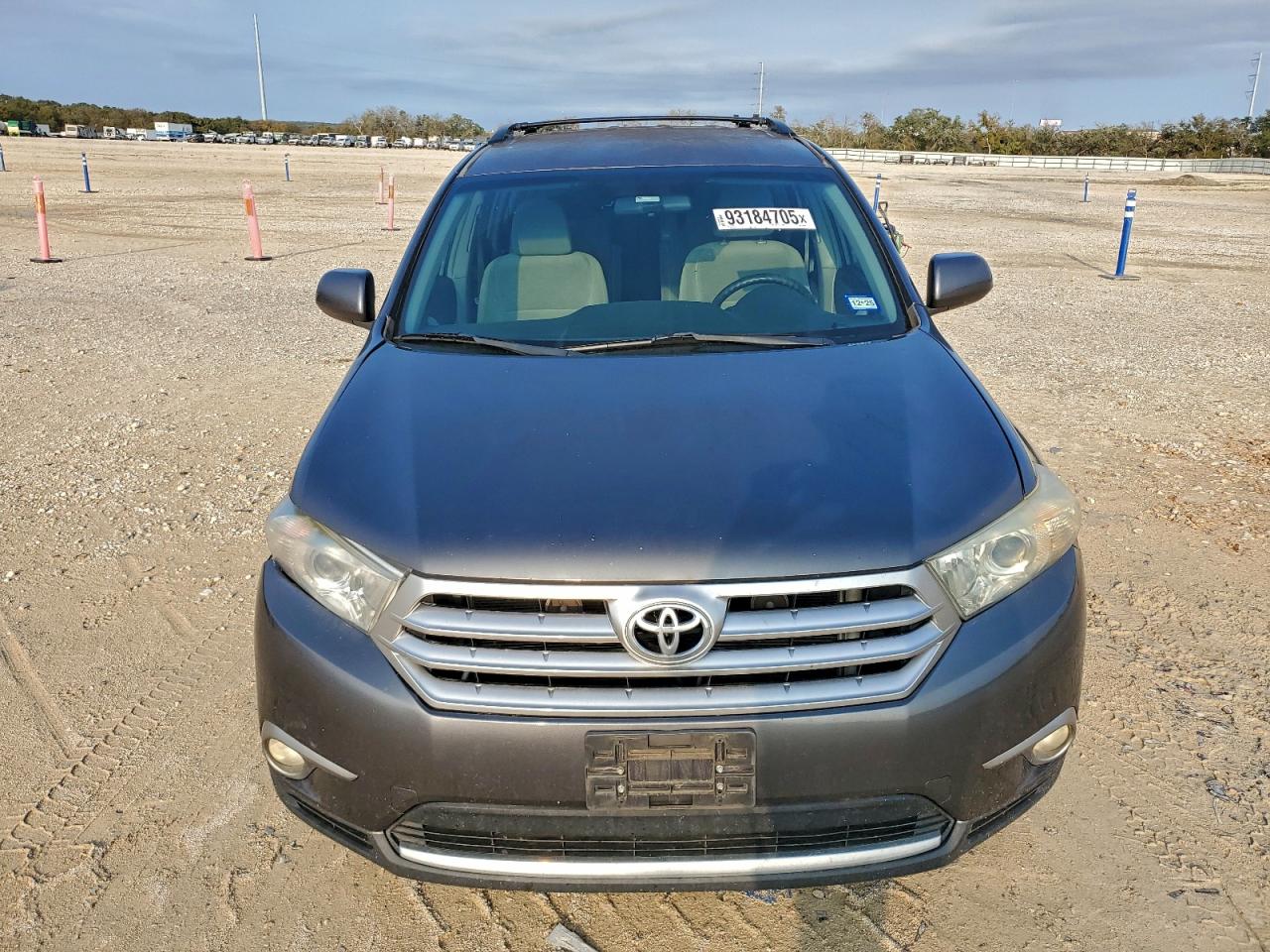 TOYOTA HIGHLANDER BASE