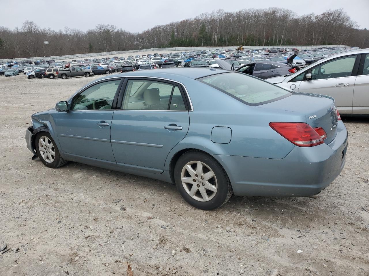 Lot #3302729025 2009 TOYOTA AVALON XL