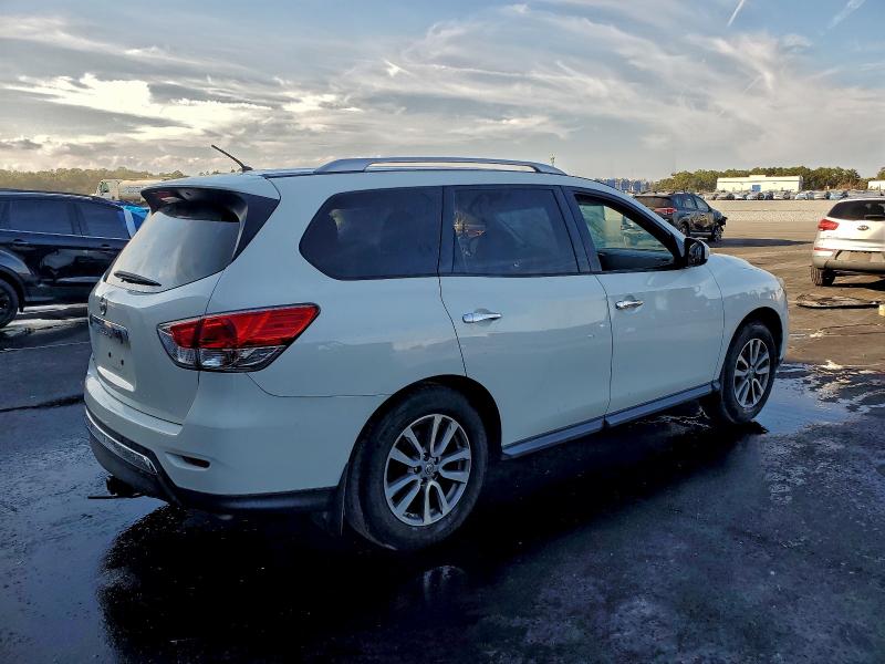 2015 NISSAN PATHFINDER #3303817432
