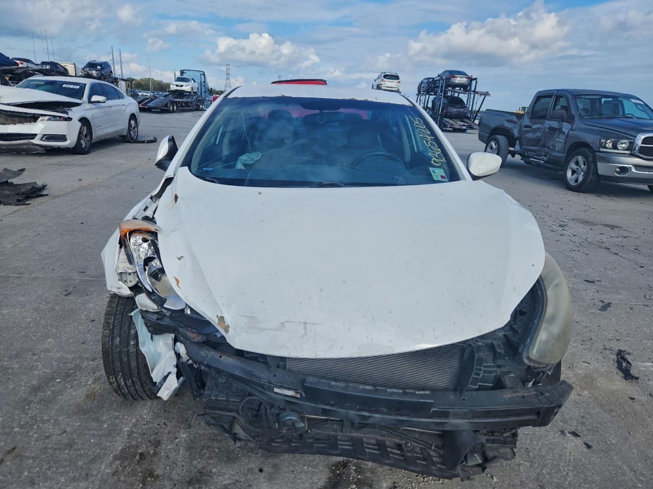 Lot #3305505088 2012 HYUNDAI ELANTRA GL