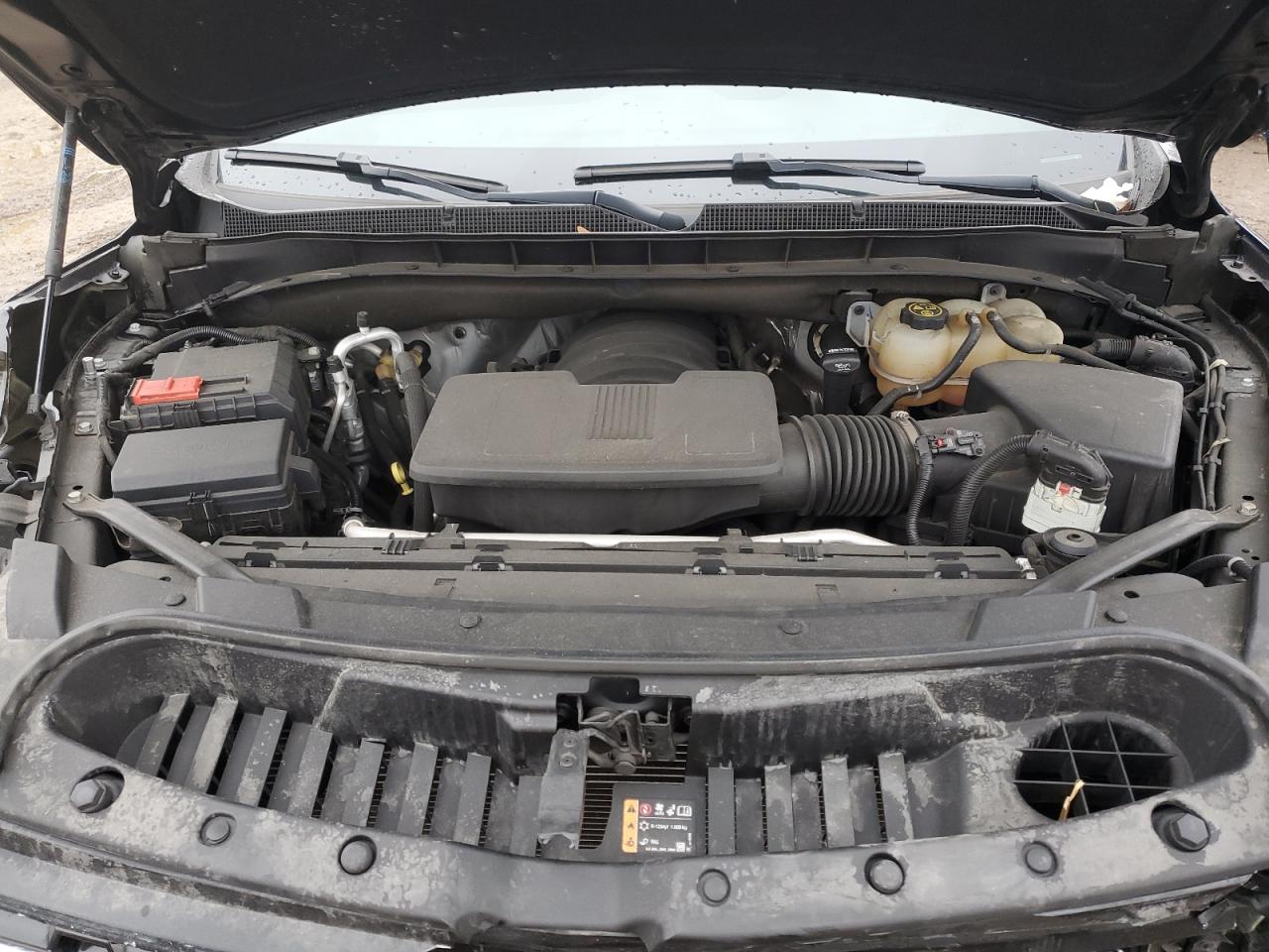 CHEVROLET TAHOE K1500 LS