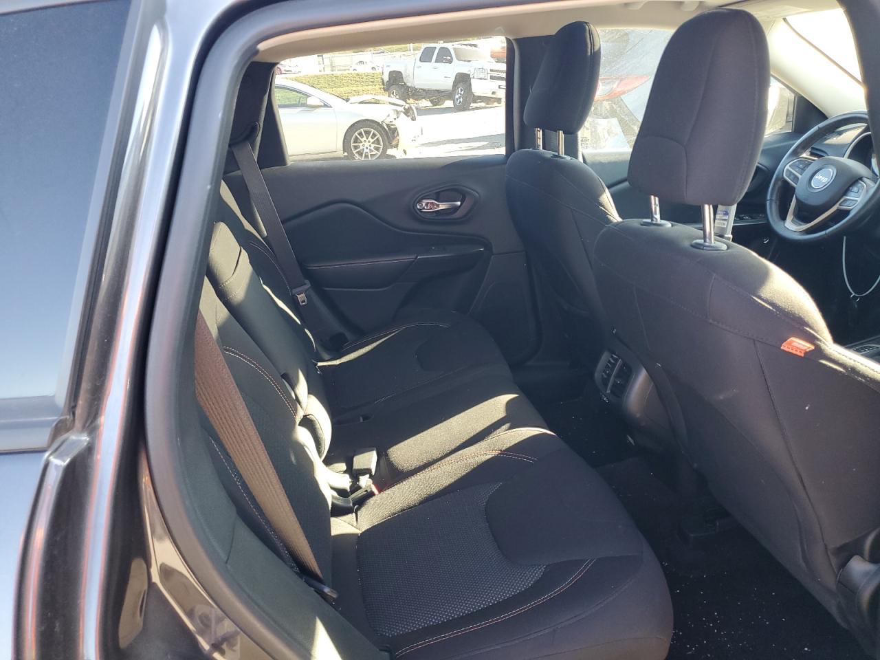 JEEP GRAND CHEROKEE LATITUDE