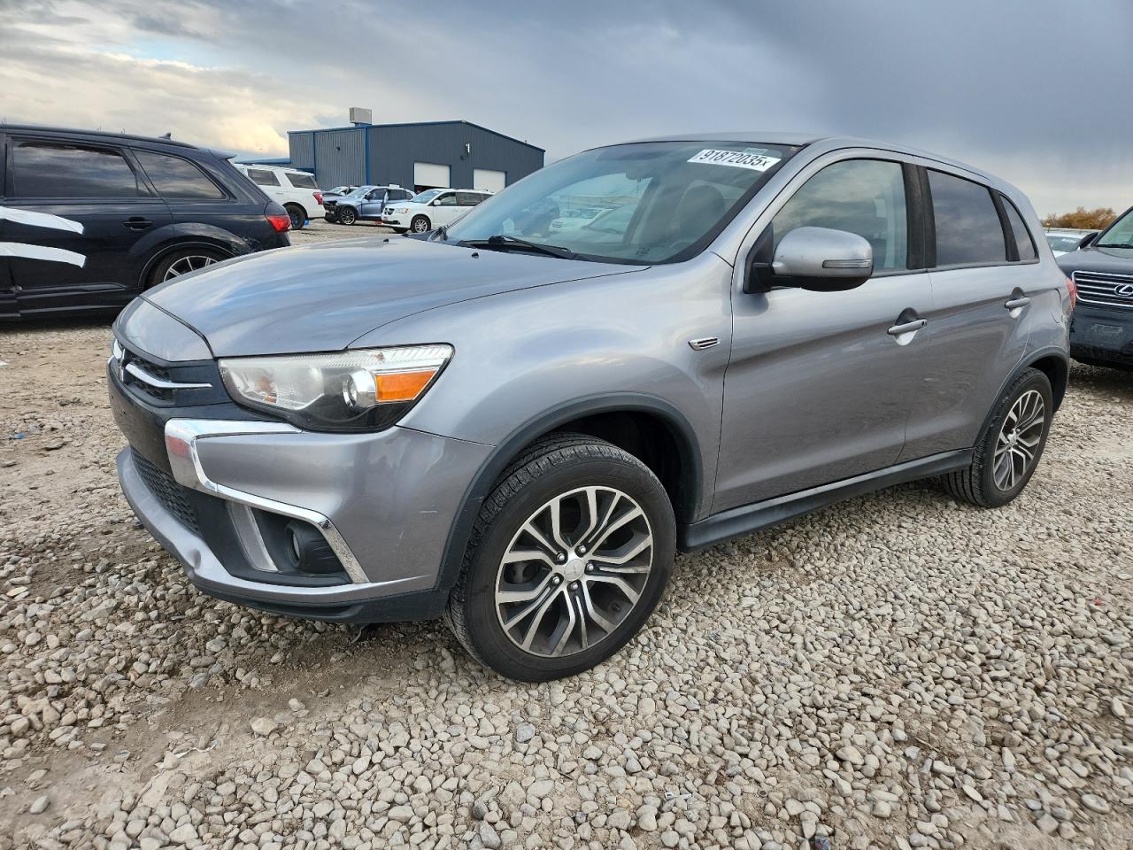 MITSUBISHI OUTLANDER ES