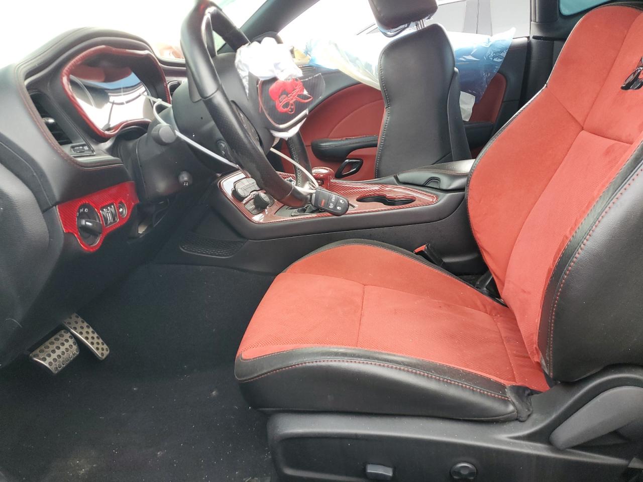 DODGE CHALLENGER R/T SCAT PACK