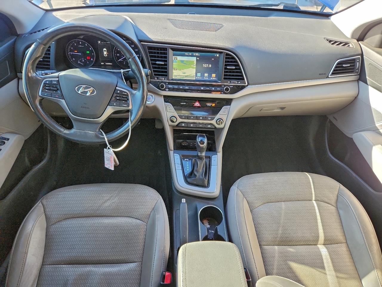 HYUNDAI ELANTRA SEL