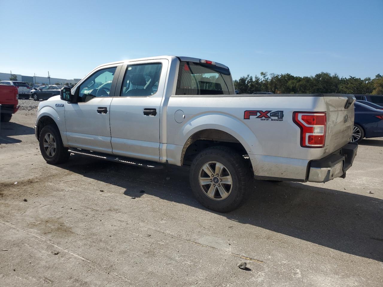 FORD F-150 SUPERCREW