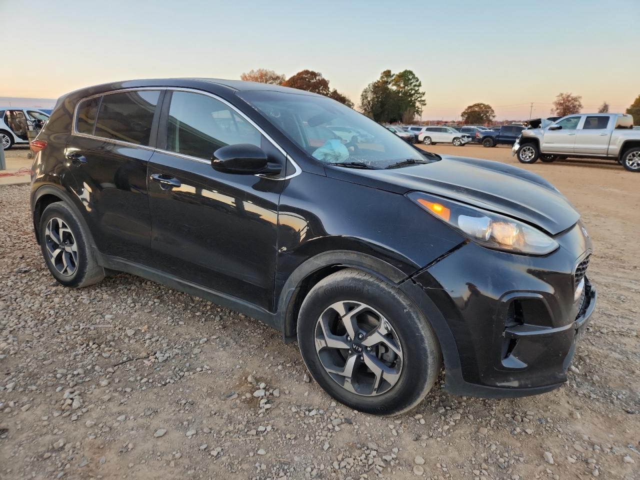 KIA SPORTAGE LX