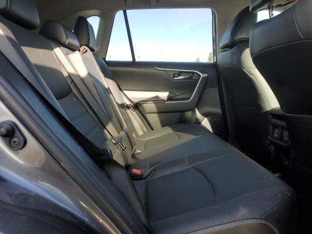 2022 TOYOTA RAV4 XLE P #3305493127
