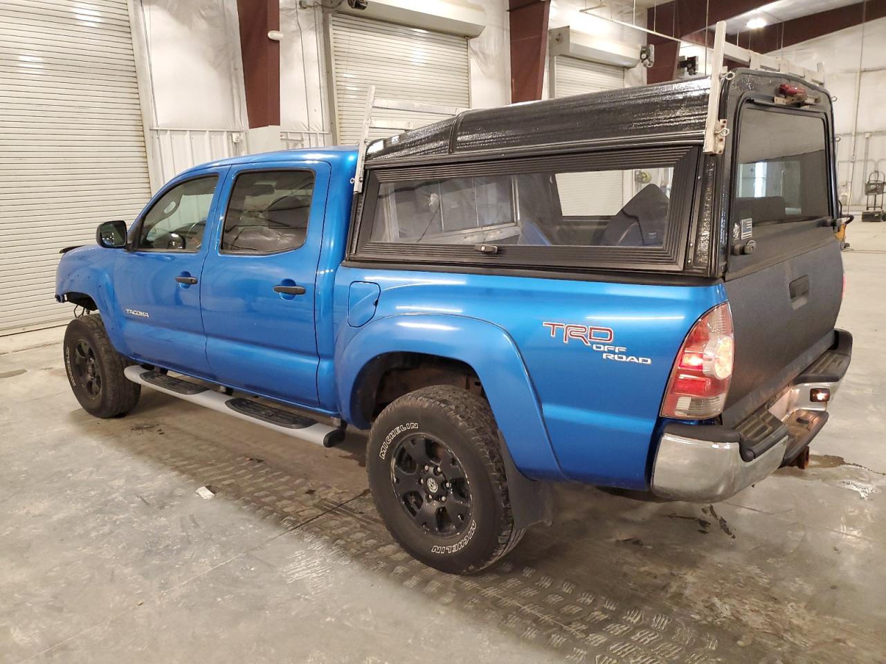 TOYOTA TACOMA DOUBLE CAB