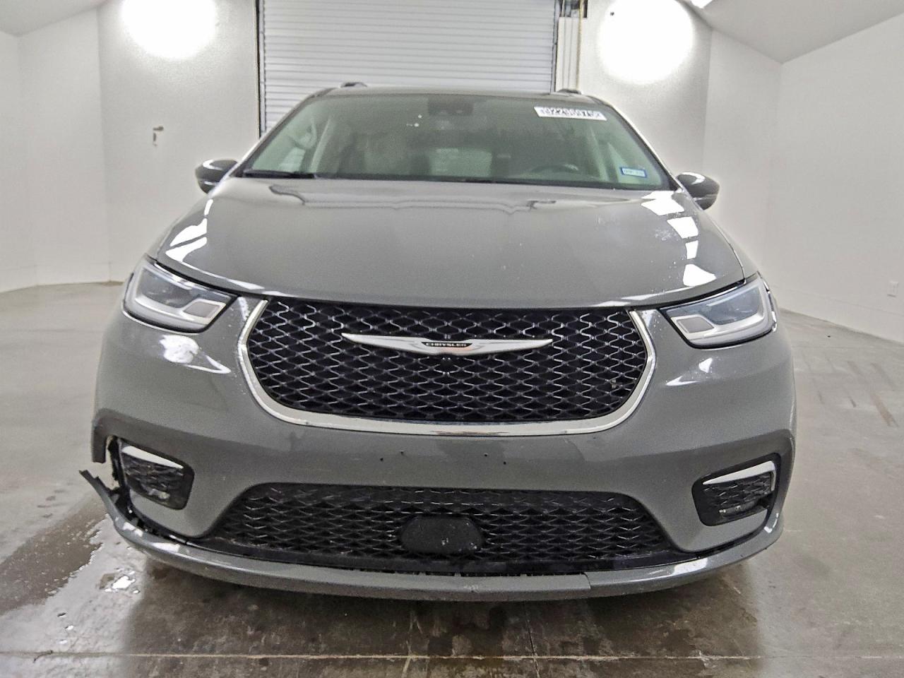 CHRYSLER PACIFICA TOURING L