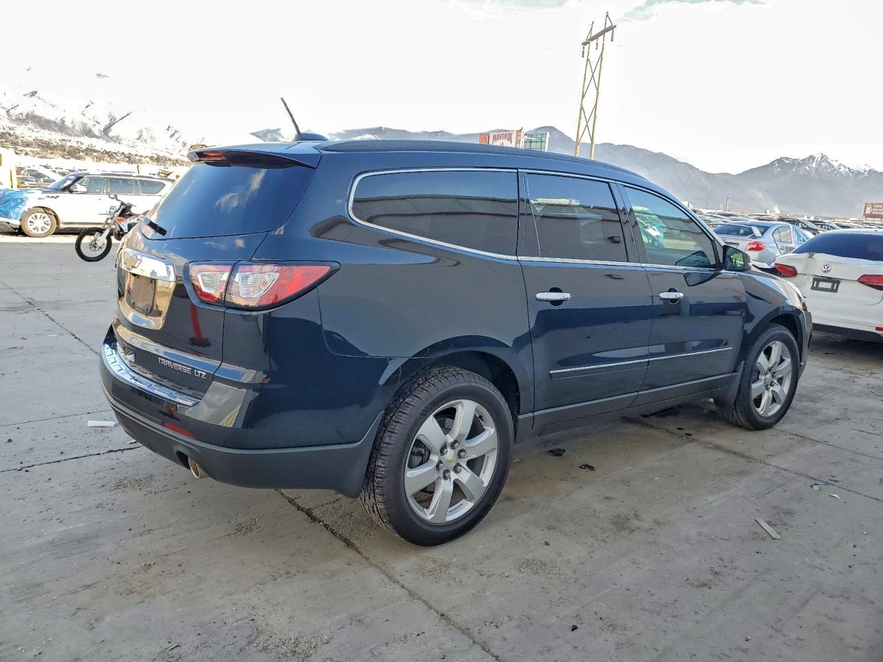 CHEVROLET TRAVERSE LTZ
