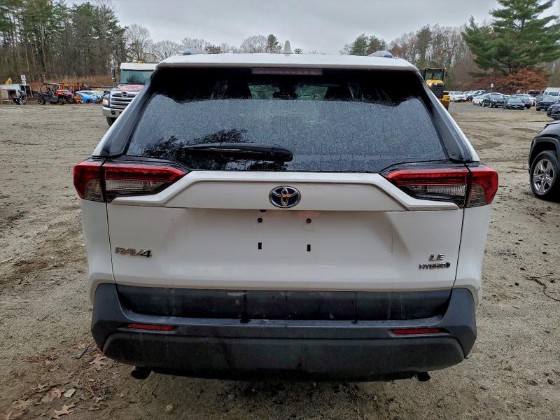 2021 TOYOTA RAV4 LE #3302667016